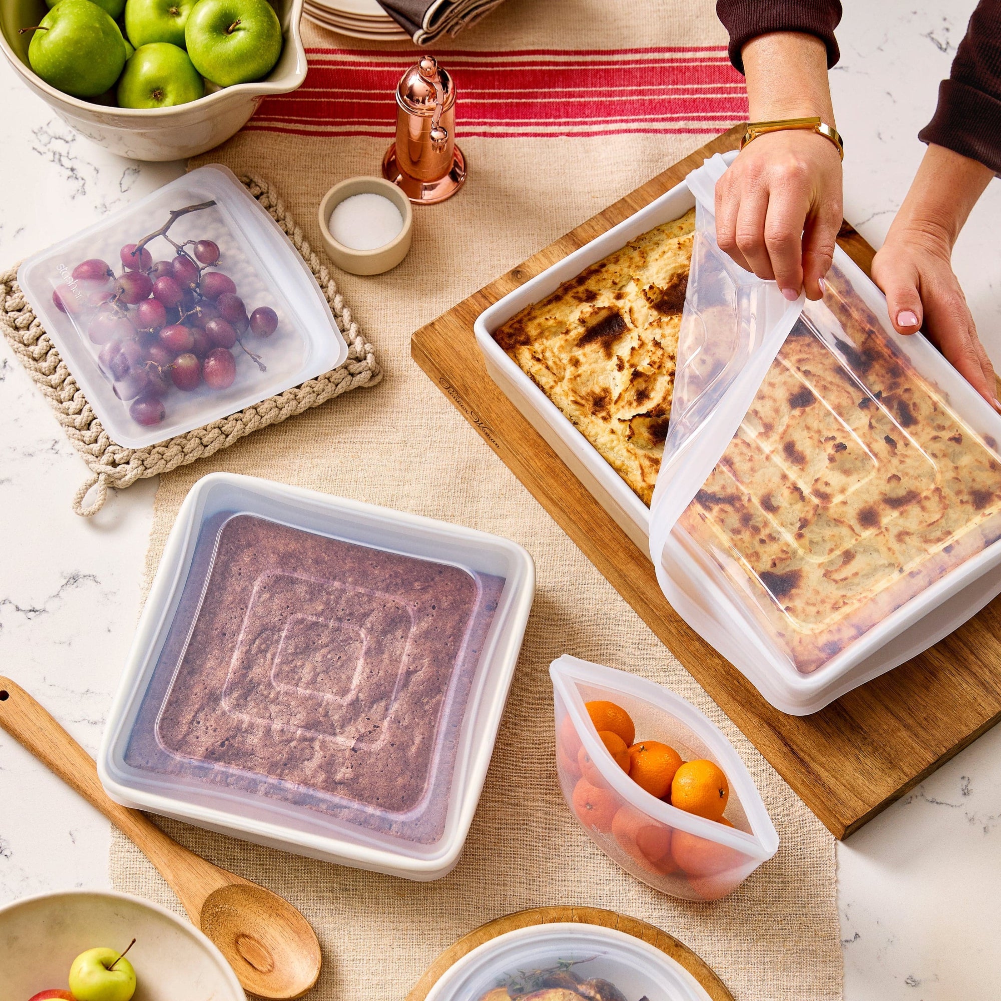 Rectangle Stretch Lids 2-Pack Kitchen Accessory