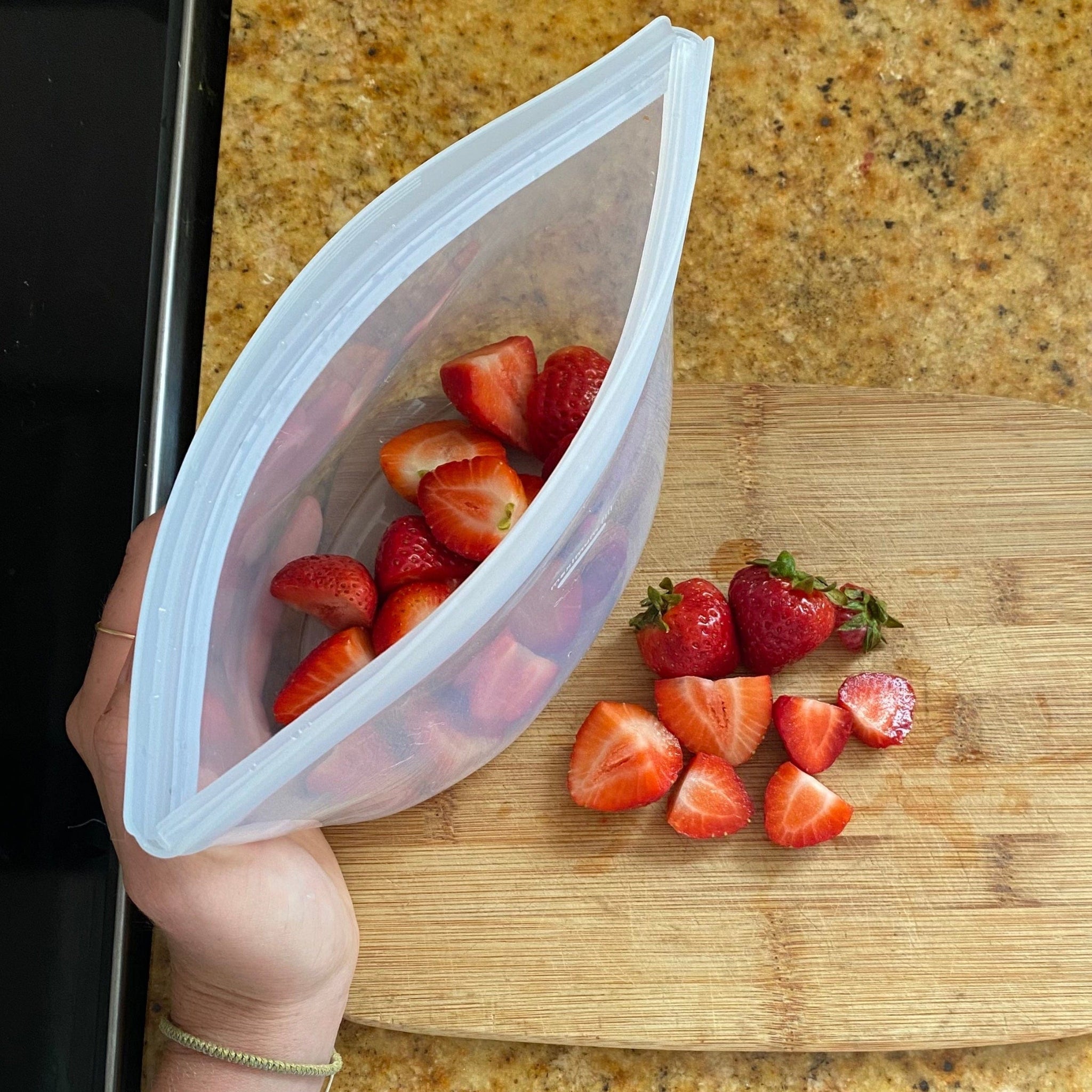 4-Cup Bowl Kitchen Accessory
